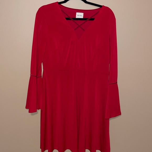 Red Dress - Picture 1 of 3